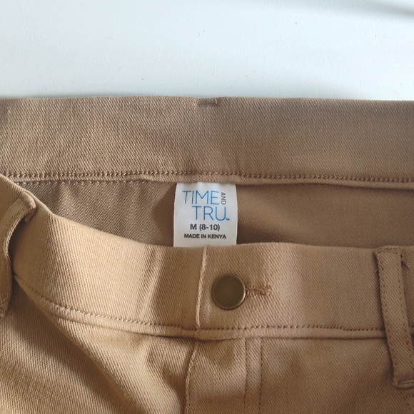 Time and Tru Size Medium 8-10 tan stretch leggings pants - Picture 3 of 3